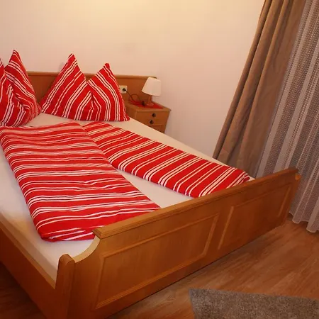 Haus Ammerer Guest house *