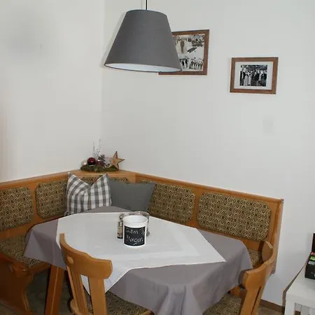 Haus Ammerer Guest house *